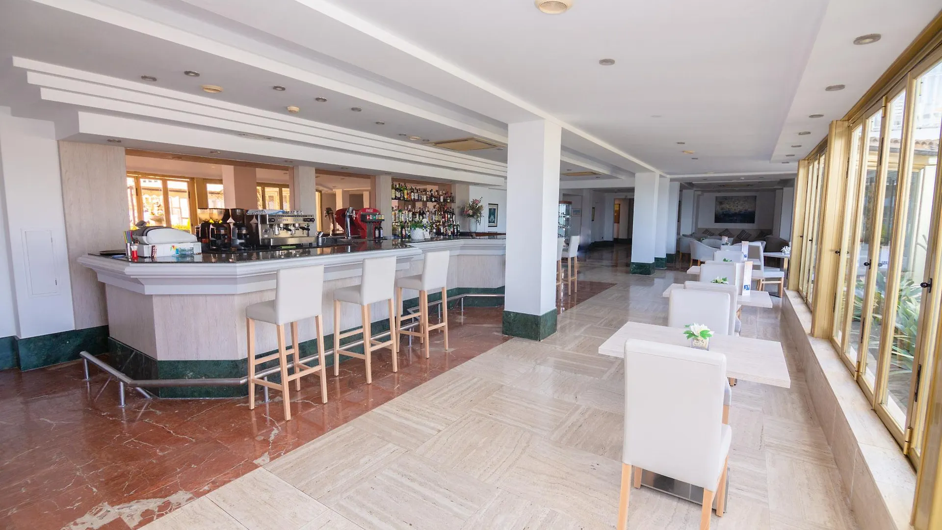 Hotel Club S'Illot