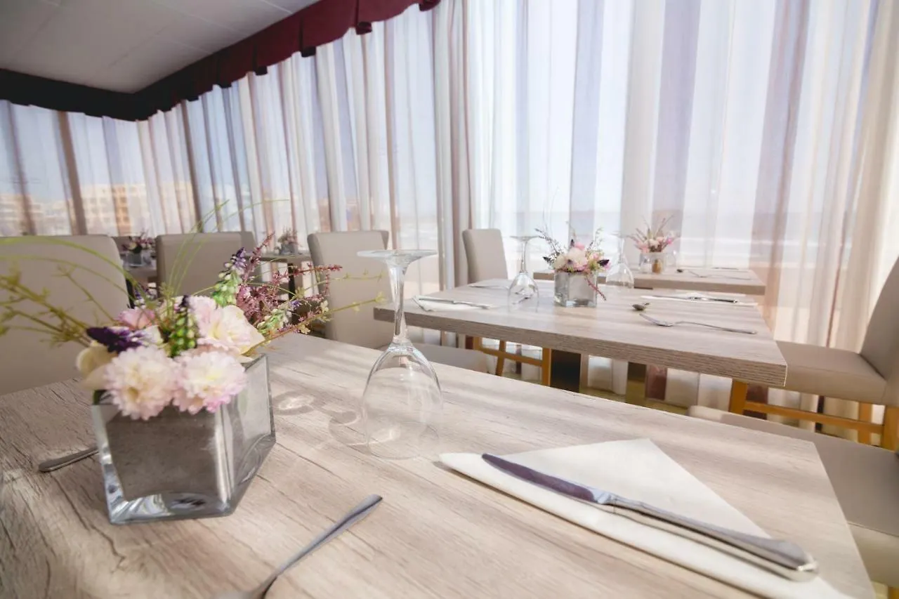 Hotel Club S'Illot